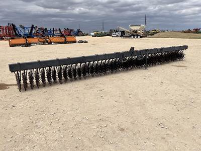 Yetter 3428 Rotary Tiller