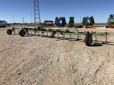 Bigham Bros 888 Row Cultivator