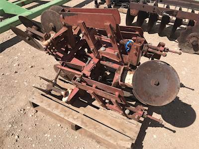 Lilliston RC6 Row Cultivator