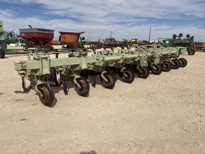 Orthman 8375 Row Cultivator