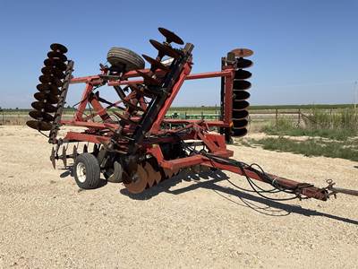 International 496 Disk