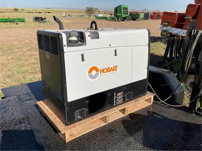 Hobart CHAMPION ELITE 225 Welding Machine