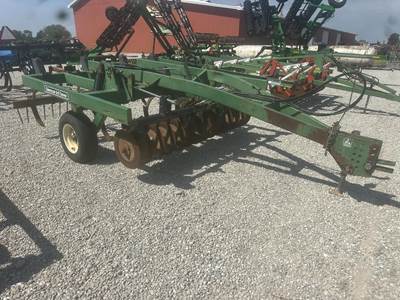 Glencoe SS7200 Chisel Plow