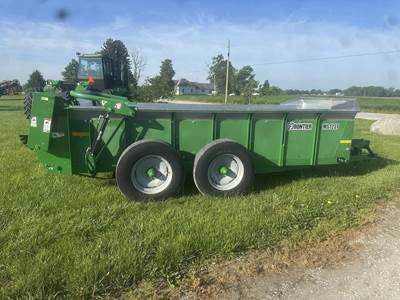 Frontier MS1237 Dry Manure Spreader