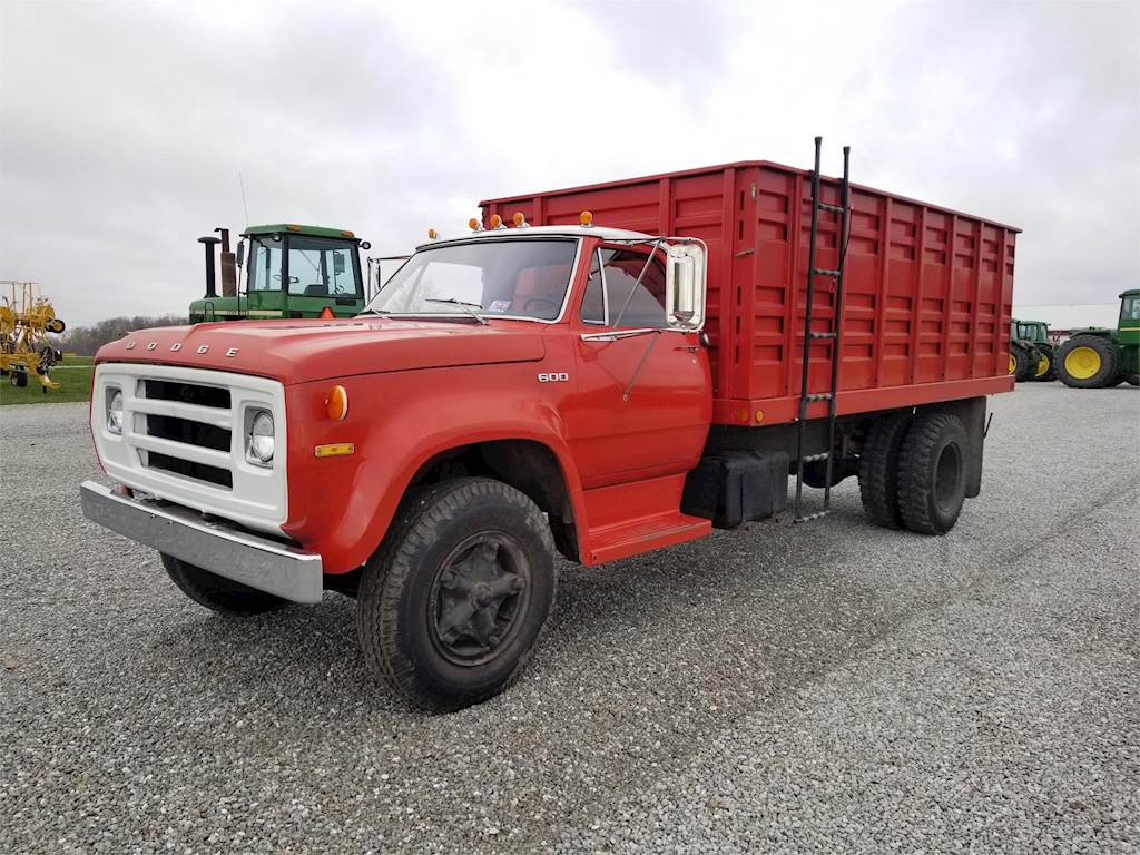 Grain Trucks For Sale >> 1975 Dodge D600 Single Axle Farm Grain Truck For Sale Wilkinson In 9856599 Mylittlesalesman Com Grain Trucks For Sale >> 1975 Dodge D600 Single Axle Farm Grain Truck For Sale Wilkinson In 9856599 Mylittlesalesman Com