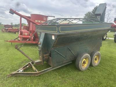Grain-o-vator 10 SERIES Feed Wagon