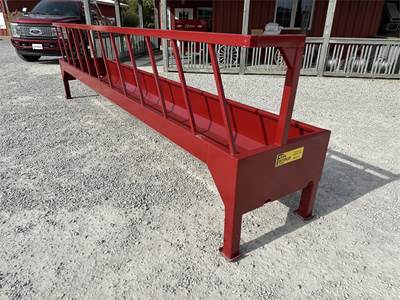 2025 Farmco CF16FL Feeder