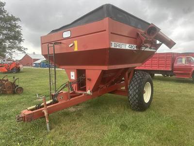 Brent 420 Grain Cart