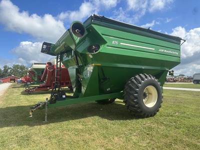 J&M 875-18 Grain Cart