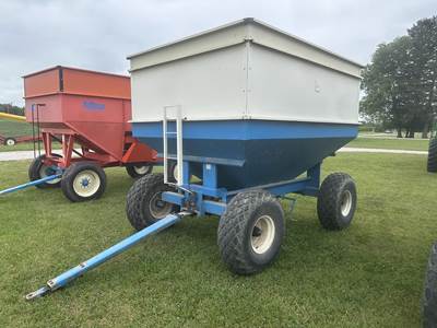 Dmi D312A Gravity Wagon