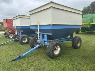 Dmi D312A Gravity Wagon