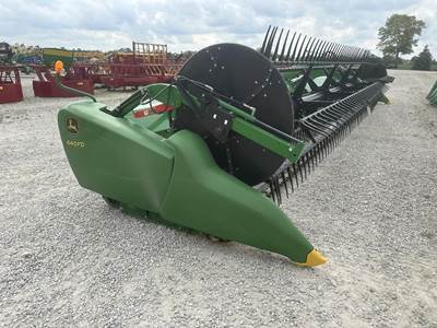 John Deere 640FD Platform