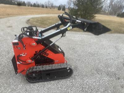 FUTURE FT380R Mini Skid Steer