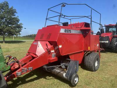 Case IH 8575 Square Hay Baler