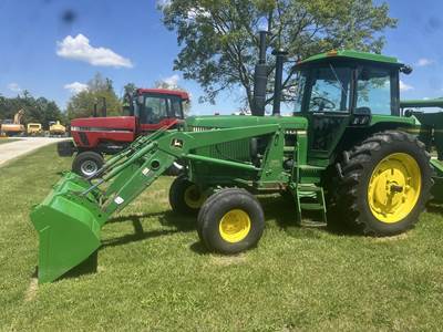John Deere 4440 Tractor