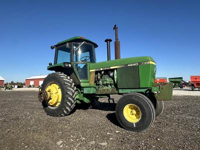 John Deere 4640 Tractor