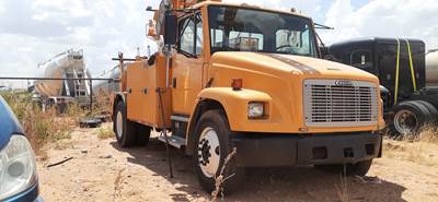 2000 Freightliner FL70 Forestry Bucket Truck