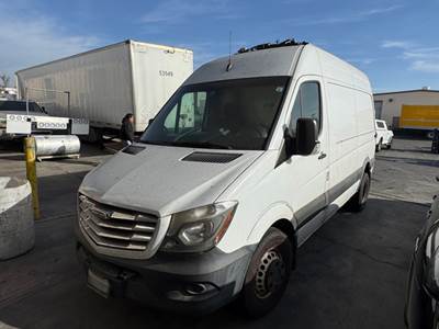 2016 Freightliner Sprinter 3500 Reefer Van