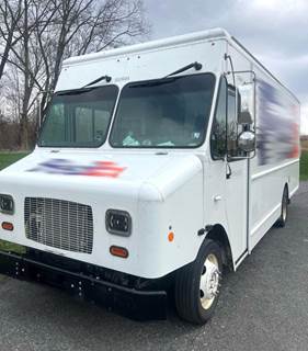 2022 Ford F59 18' Step Van