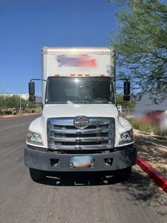 2017 Hino 268A 24' Box Truck
