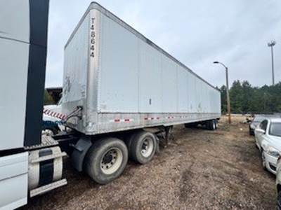 2009 Vanguard 48' T/A Dry Van Trailer