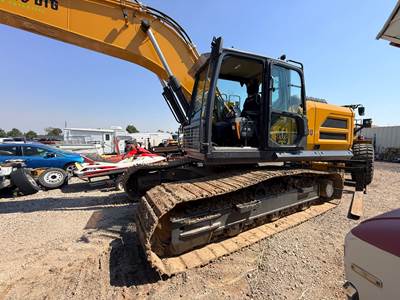 2023 XCMG XE300U Excavator
