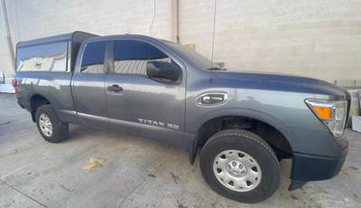 2017 Nissan Titan XD SE 4X4 Crew Cab Pickup