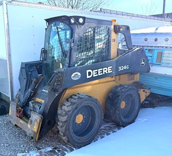 2018 John Deere 324G Compact Skid Steer