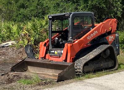 2022 Kubota SVL97-2 Track Loader w/ Extas