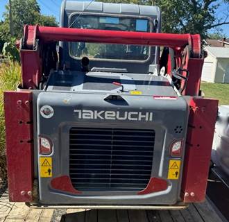 Takeuchi TL10V-2 Compact Track Loader