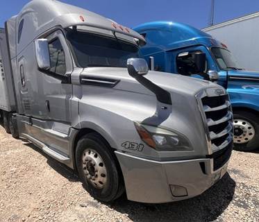2019 Freightliner Cascadia 126 T/A Sleeper