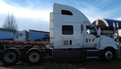 2018 International LT625 T/A Sleeper