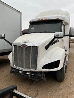 2023 Peterbilt 579 T/A Sleeper Truck