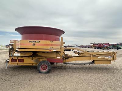 Haybuster H1000 Bale Processor