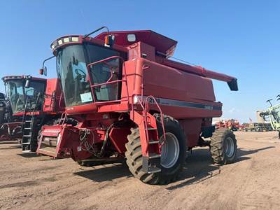 Case IH 2188 Combine