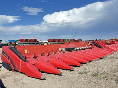 Case IH 4412 Corn Head