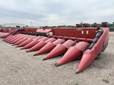 Case IH 4412 Corn Head