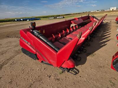 Case IH 4412 Corn Head