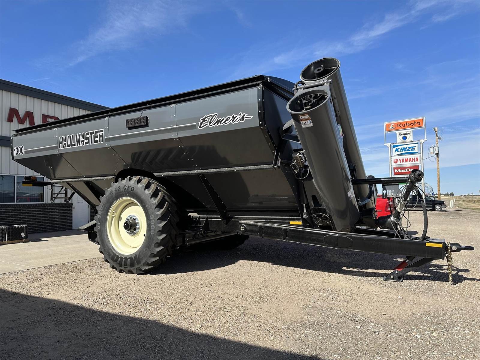 2022 Elmers HAUL MASTER 1300 Grain Cart For Sale Hoxie, KS ELM027