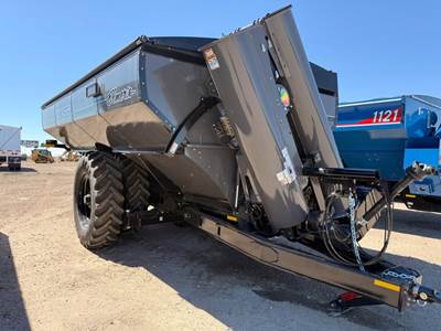 Elmers HAUL MASTER 1300 Grain Cart