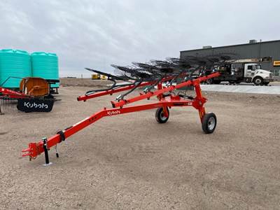 Kubota RA212CR Hay Rake