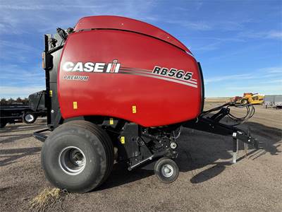 Case IH RB565 Round Baler