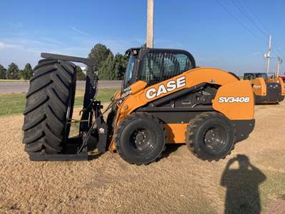 Case SV340B Skid Steer