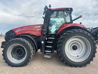 Case IH MAGNUM 310 AFS CONNECT CVX Tractor