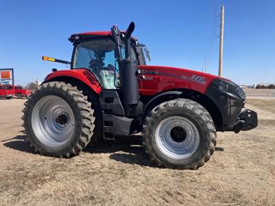 Case IH MAGNUM 340 AFS CONNECT Tractor