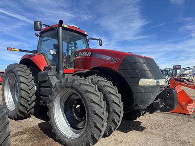 Case IH Magnum 340 CVT Tractor