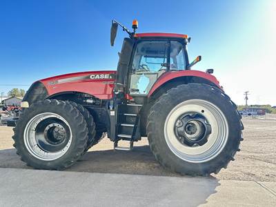 Case IH Magnum 340 CVT Tractor