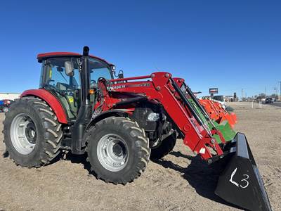 Case IH FARMALL 100C Tractor