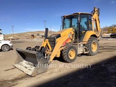 Caterpillar 420 XE Backhoe