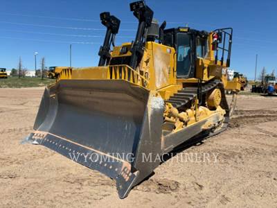 Caterpillar D8 Dozer
